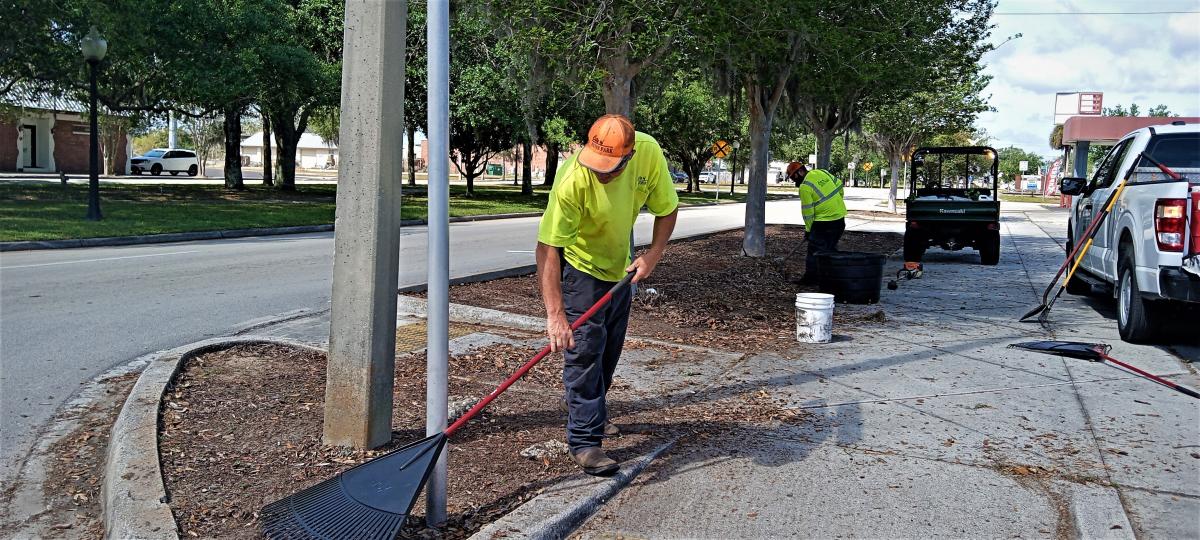 Public Works Staff working on streets in downtown Main Street