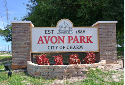 New Gateway Sign